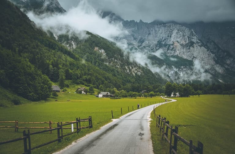 Immagine - Discover Barcelona: A Mediterranean Jewel of Unforgettable Experiences