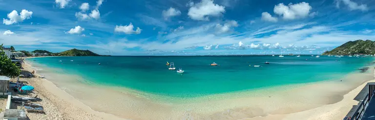 7 nights. Sint Maarten (Dutch part), Antigua and Barbuda, Saint Kitts and Nevis, Dominica, Martinique