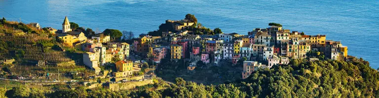 科尔尼利亚, 意大利