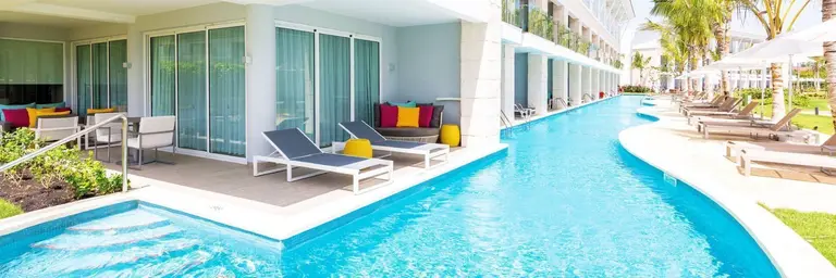 Schwimmen Sie nach oben