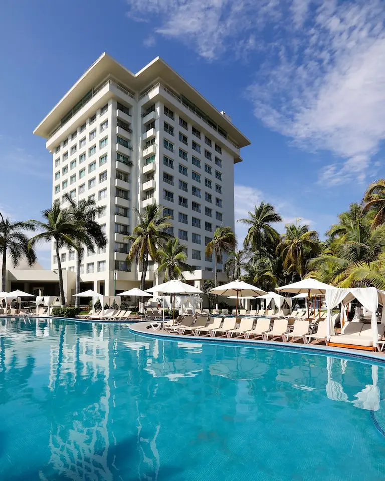 Emporio Ixtapa