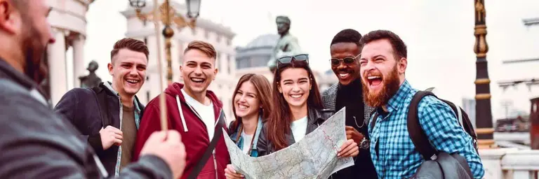 TOUR EXPLORE