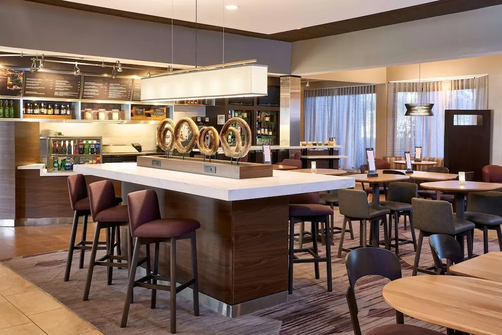 Sonesta Select Miami Lakes Agente 5