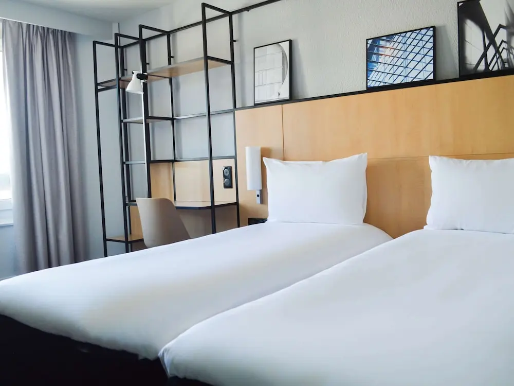 Ibis Paris Tour Eiffel Cambronne 15eme Adres