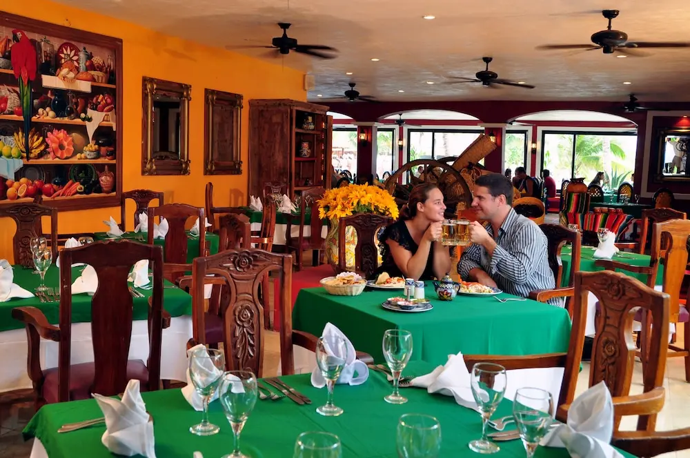 Grand Oasis Cancun All Inclusive CST Travel