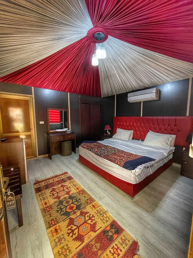 Rum Oasis Luxury Camp Via Club
