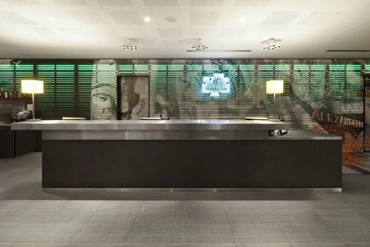 premier-inn-berlin-alexanderplatz-hotel-tripcorner