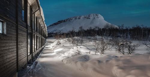 Santa's Hotel Rakka, Primary image
